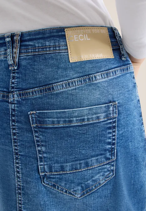 Rock mit Knopfleiste mid blue wash