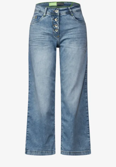 Loose Fit Jeans light blue washed