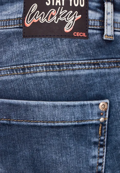 Casual fit jeans authentic blue wash