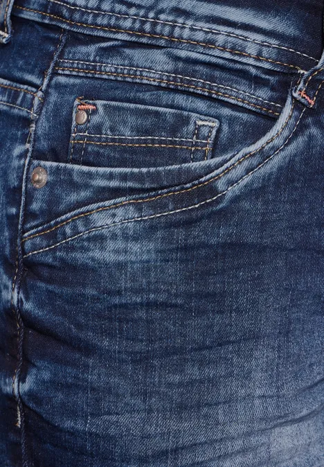 Jeans im Casual Fit mid blue wash