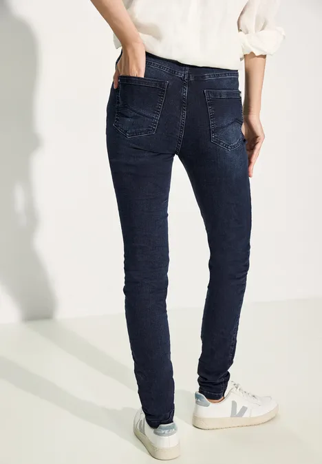 Jeans im Slim Fit blue black used wash