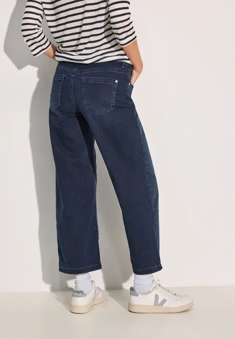 Jeans im Loose Fit dark blue black washed