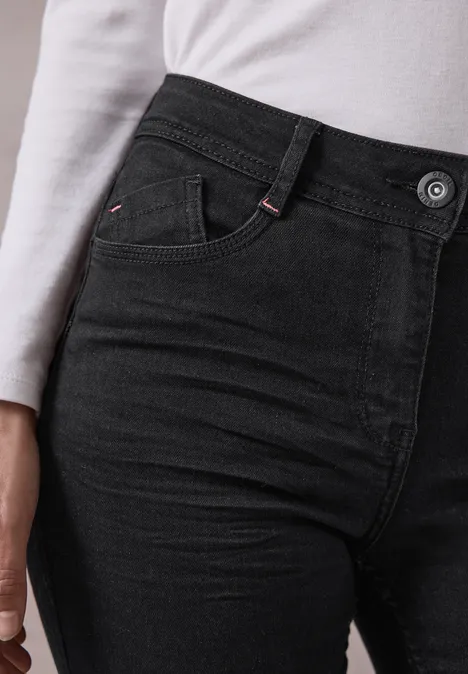 Jeans im Slim Fit Black