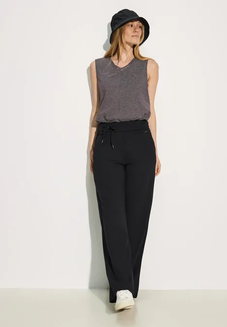 Hose im Loose Fit Black