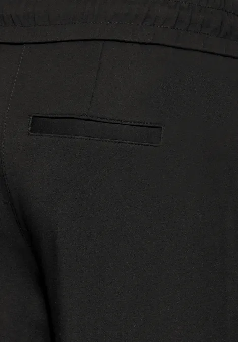 Hose im Loose Fit Black
