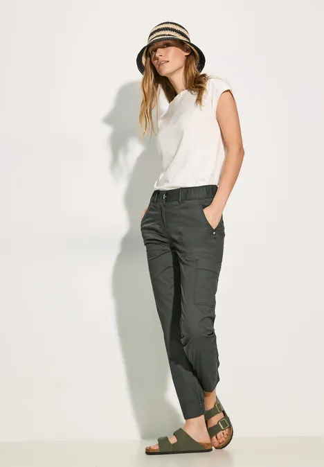 Utility Hose im Casual Fit strong khaki
