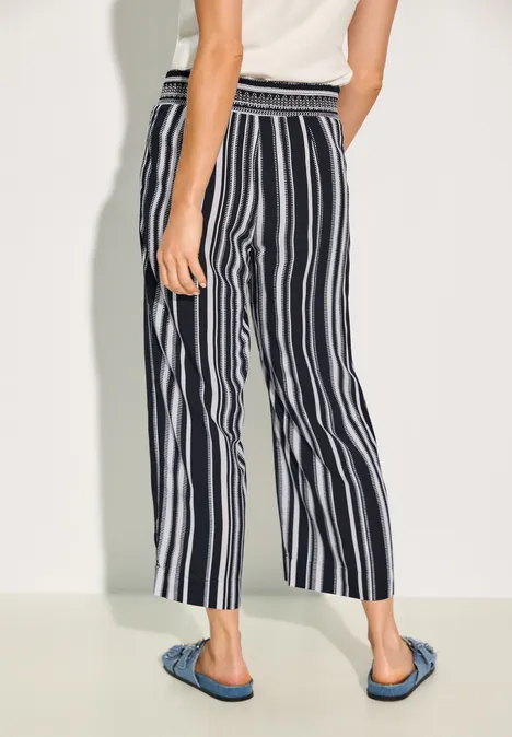 Hose im Loose Fit universal blue