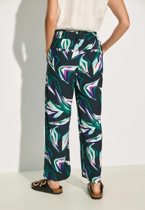 Hose im Loose Fit fir green