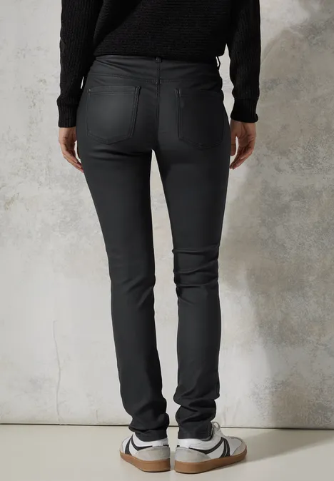 Beschichtete Hose Black