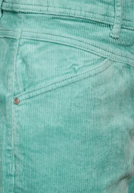Hose im Loose Fit adriatic green