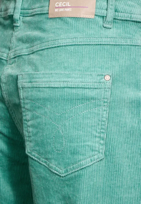 Hose im Loose Fit adriatic green