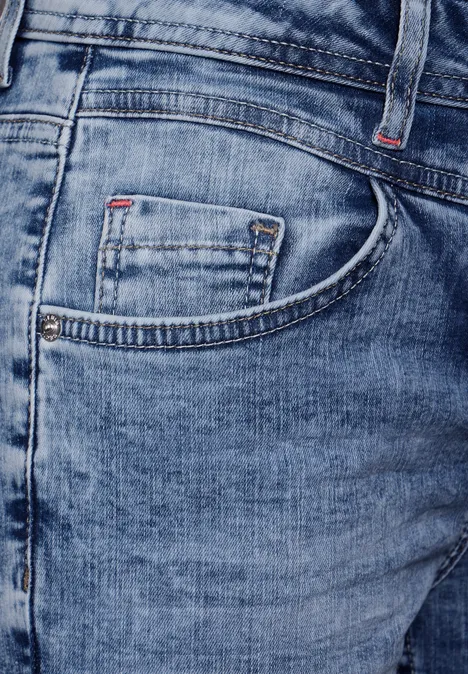 Jeans im Slim Fit authentic used wash