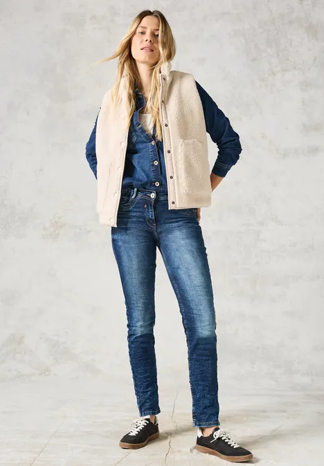 Jeans im Slim Fit mid blue wash