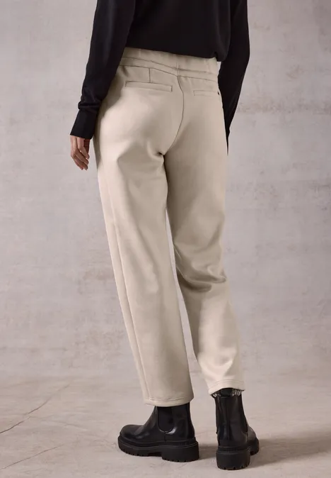 Hose in Leder-Optik light hazel beige