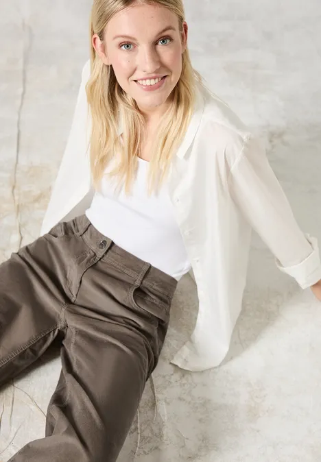 Cordhose im Loose Fit sporty taupe