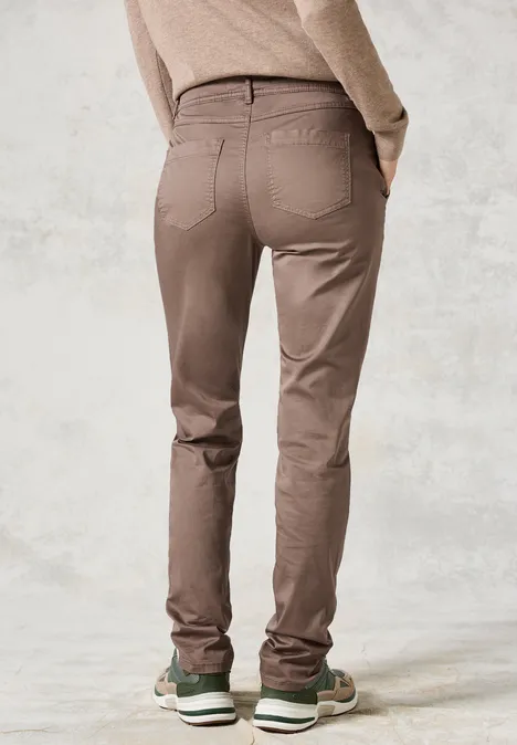 Hose im Slim Fit sporty taupe