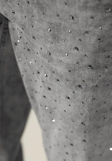 Jeans mit Glitzerdetails mid grey random wash