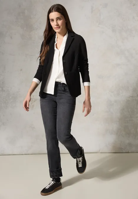 Jeans mit Turn-Up black washed