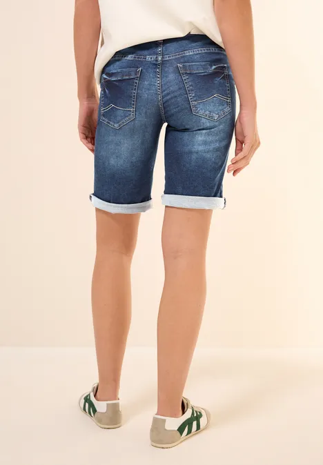 Casual Fit Jeansshorts mid blue used wash