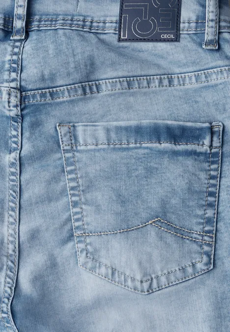 3/4 Jeans light blue washed