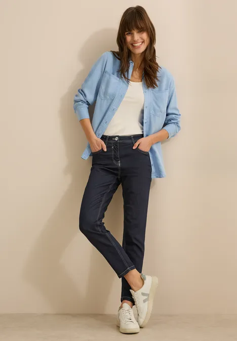 Straight Leg Jeans rinsed wash