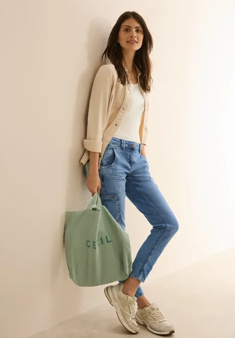 Jeans met cargo-look zakken authentic used wash