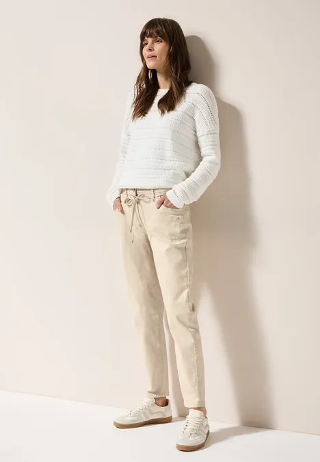 Hose im Casual Fit pearl beige