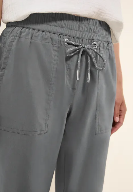 Casual Fit Hose graphite light grey