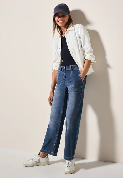 Wide Leg Jeans light blue wash