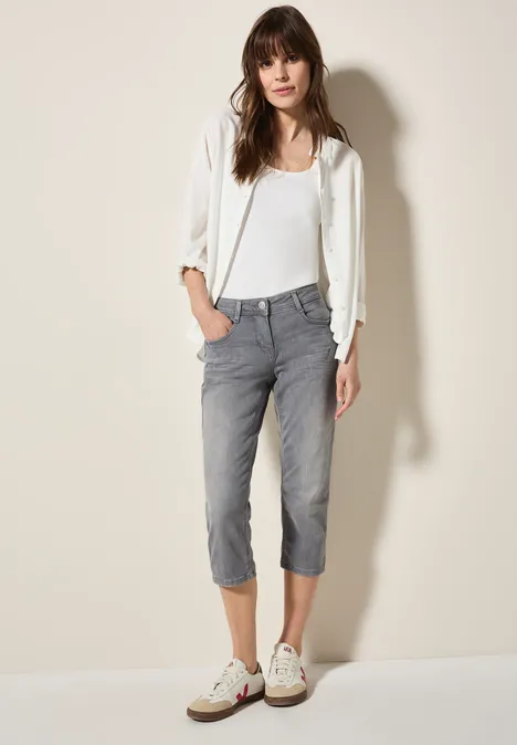 3/4 Jeans mid grey random wash