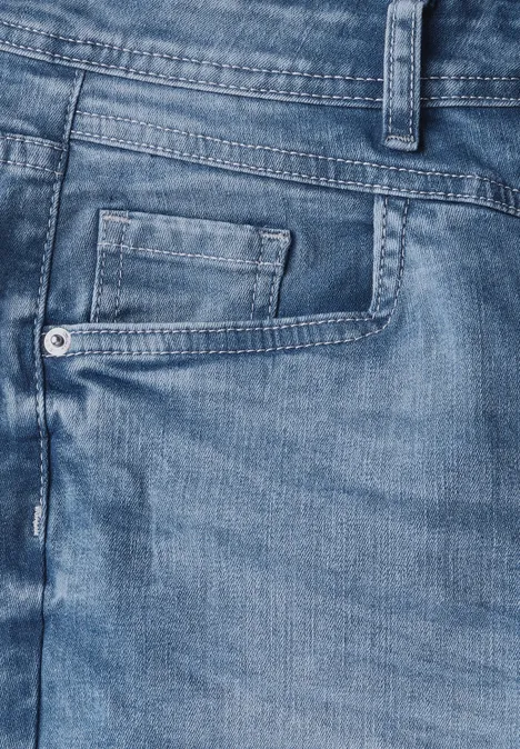 Jeans im Casual Fit mid blue wash