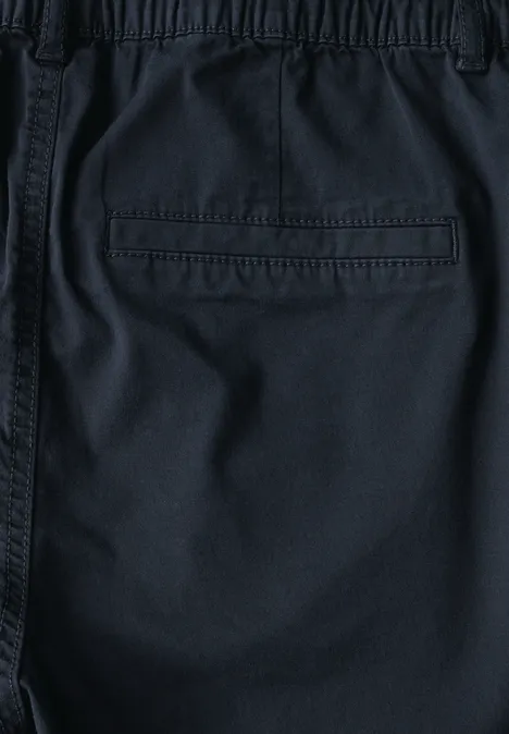 Twill Shorts im Washed-Look universal blue