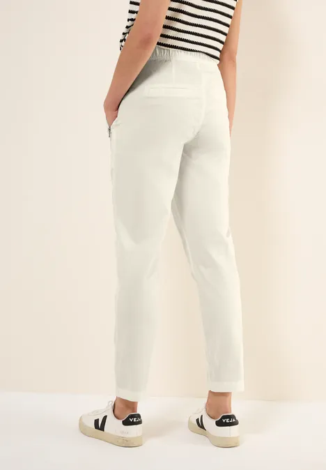 Papertouch Hose vanilla white