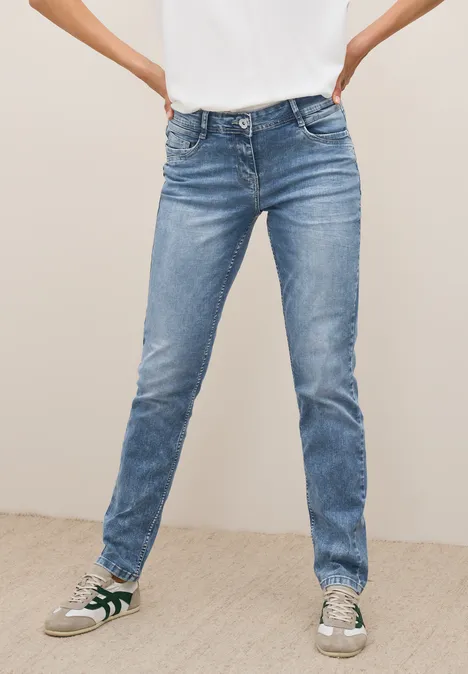 Jeans im Casual Fit light blue wash