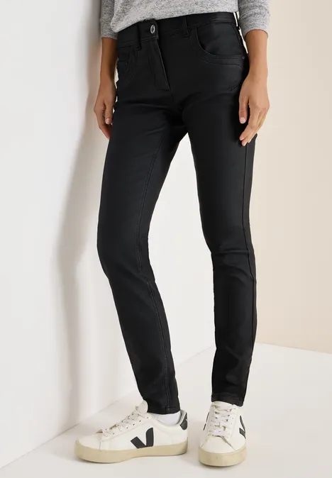 Broek in lederlook Black