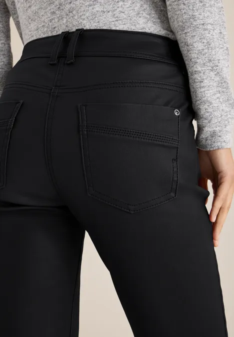 Broek in lederlook Black