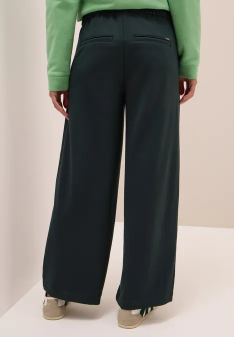 Straight Leg Hose ink green
