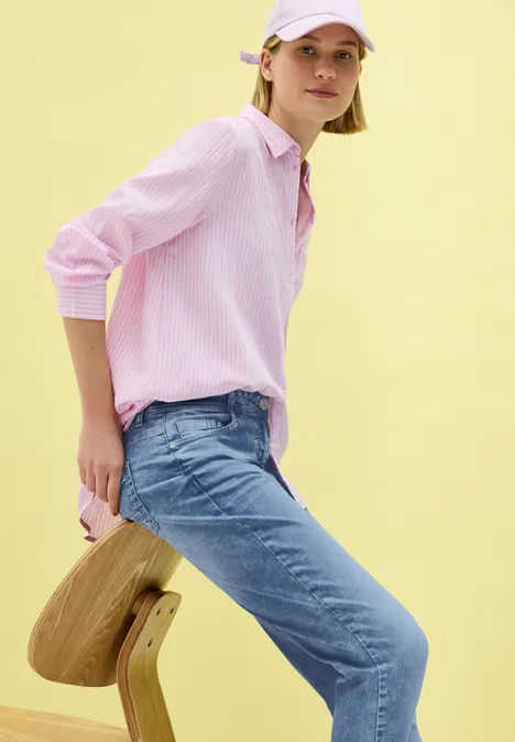 Straight Leg 7/8-Jeans light blue wash
