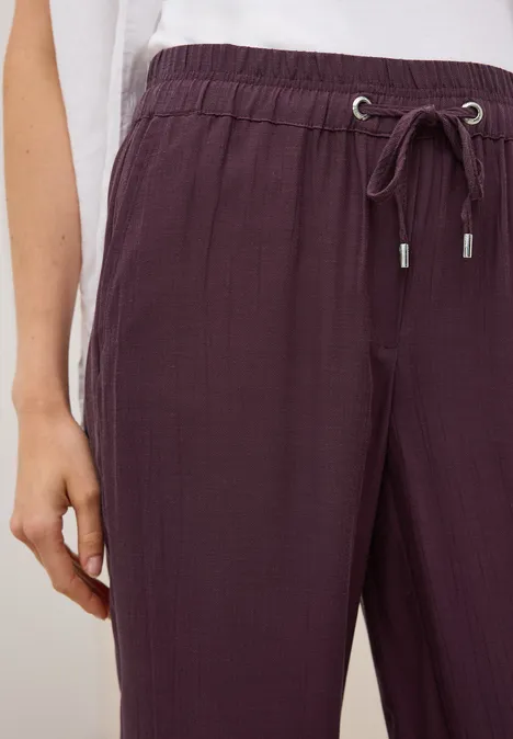 Wide Leg Strukturhose mulberry red