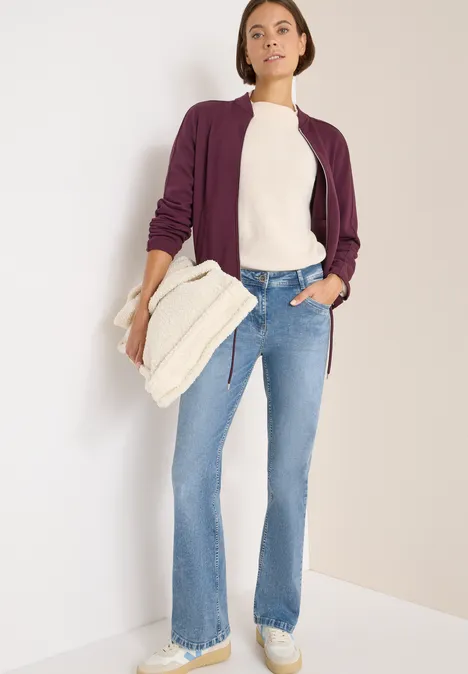 Bootcut Jeans light blue wash