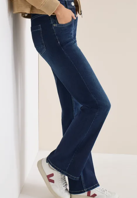 Jeansy Bootcut Dark blue wash Jeansy Bootcut Dark blue wash