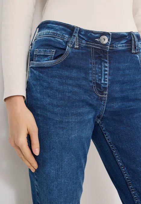 Jeans im Slim Fit mid blue used wash Jeans im Slim Fit mid blue used wash