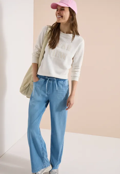 High Waist Wide Legs jeans in Loose Fit light blue used wash