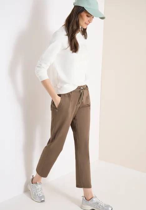 Mid Waist Slim Leg Pantalon Loose Fit coffee taupe