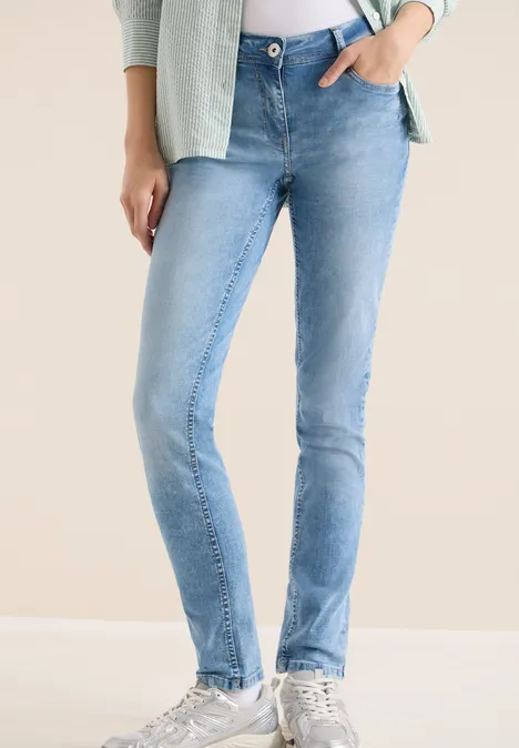 Slim Legs Jeans light blue washed Slim Legs Jeans light blue washed