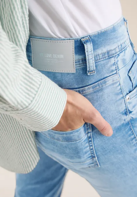 Slim Legs Jeans light blue washed Slim Legs Jeans light blue washed