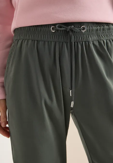 Leichte Hose im Casual Fit mit Stretch clear khaki Leichte Hose im Casual Fit mit Stretch clear khaki