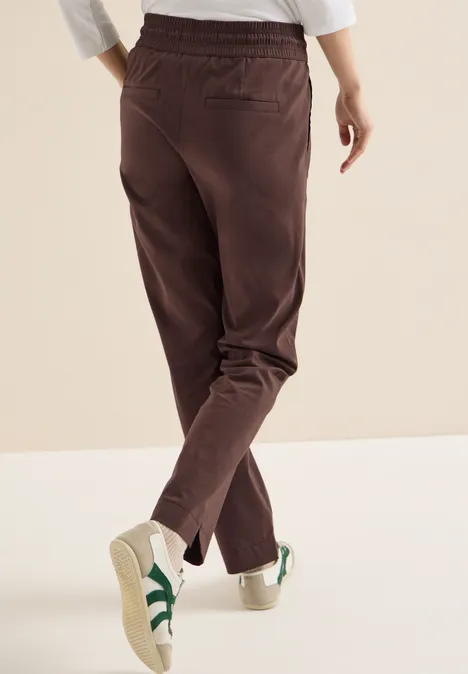 Leichte Hose im Casual Fit mit Stretch brown cacao Leichte Hose im Casual Fit mit Stretch brown cacao