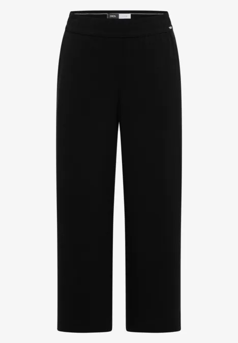 Schlichte, elegante kurze schwarze Hose mit weitem Bein und Gummibund.