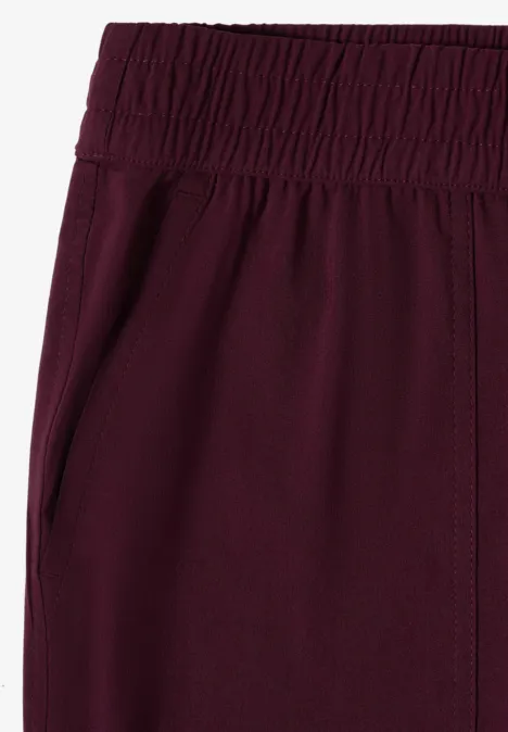 Mid Waist Slim Leg Hose im Cargo-Look grape red